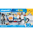 Playmobil My Life - Forskere med Robotter - 71450 - 67 Dele Playmobil My Life - Forskere med Robotter - 71450 - 67 Dele