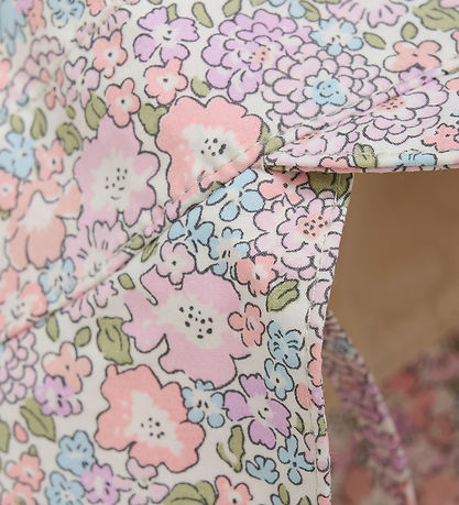 Huttelihut Sommerhat - Michelle Huttelihut Sommerhat - Michelle