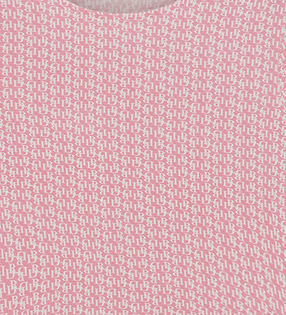 Designers Remix Blouse - Bamboo - Jenna Slim - Pink/Logo Print Designers Remix Blouse - Bamboo - Jenna Slim - Pink/Logo Print