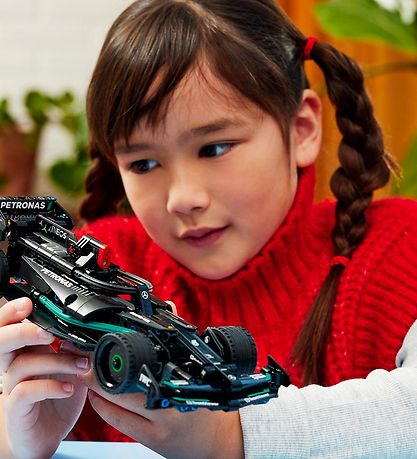 LEGO® Technic - Mercedes-AMG F1 W14 E Performance... 42165 LEGO® Technic - Mercedes-AMG F1 W14 E Performance... 42165