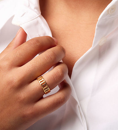 Design Letters Ring - Link Together - Guld Design Letters Ring - Link Together - Guld