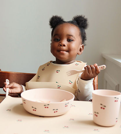 Konges Sløjd Spisesæt - Bioplast - 5 dele - Cherry Konges Sløjd Spisesæt - Bioplast - 5 dele - Cherry