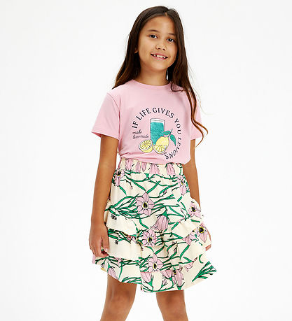 The New T-Shirt - TnKamilla - Pink Nectar The New T-Shirt - TnKamilla - Pink Nectar