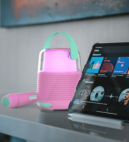 Mobility on Board Højtaler m. Mikrofon - Karaoke - Rose Mobility on Board Højtaler m. Mikrofon - Karaoke - Rose