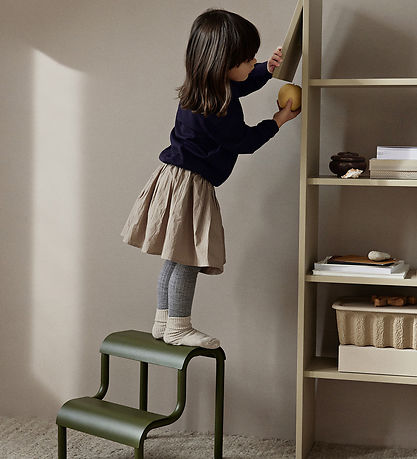 Ferm Living Skammel - 34x35,7x36,2 cm - Forest Green Ferm Living Skammel - 34x35,7x36,2 cm - Forest Green