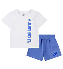Nike Shortssæt - T-shirt/Shorts - Nike Polar Nike Shortssæt - T-shirt/Shorts - Nike Polar