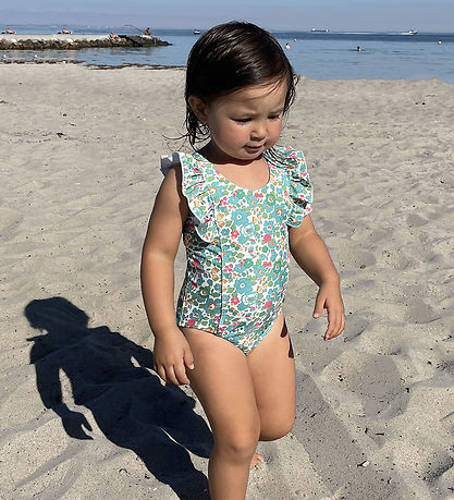 Petit Crabe Badedragt - BADE - UV50+ - Betsy m. Blomster Petit Crabe Badedragt - BADE - UV50+ - Betsy m. Blomster