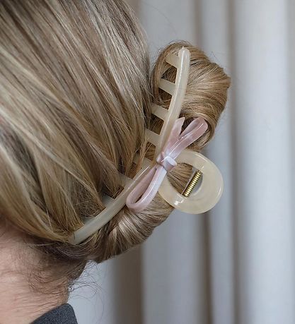 By Stær Hårklemme - Jolene - 13x5 cm - Råhvid By Stær Hårklemme - Jolene - 13x5 cm - Råhvid