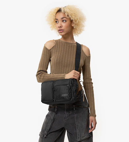 Eastpak Skuldertaske - Double Cros - 4,5L - Sort Eastpak Skuldertaske - Double Cros - 4,5L - Sort