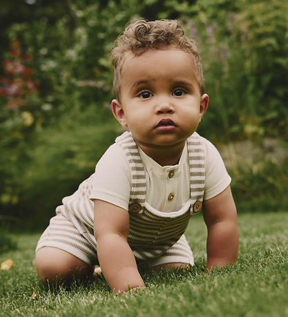 Lil Atelier Smækbukser - NbmJonas - Mocha Meringue m. Struktur Lil Atelier Smækbukser - NbmJonas - Mocha Meringue m. Struktur