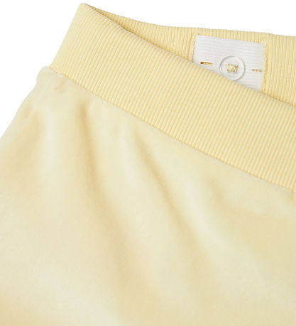 Name It Shorts - Velour - NkfDebbie - Pastel Yellow