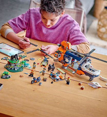 LEGO® City - Jungle Adventure - Helicopter And Expeditionary Bas