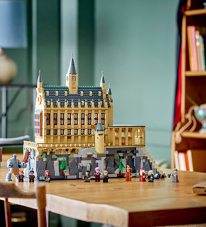 LEGO® Harry Potter - Kasteel Zweinstein: de Grote Zaal 76435 - 1