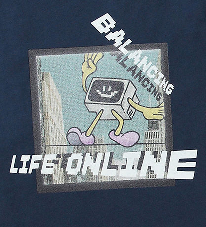 Molo T-shirt - Riley - Balancing