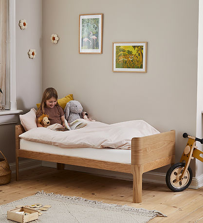 Flexa Juniorseng - Nova - 153,2x73,2x58 cm - Egetræ Flexa Juniorseng - Nova - 153,2x73,2x58 cm - Egetræ