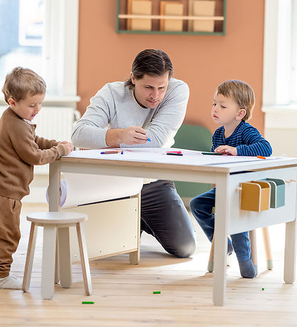 Flexa Taburet Til Tegnebord - Play - 31x32 cm - Warm Grey/Birch  Flexa Taburet Til Tegnebord - Play - 31x32 cm - Warm Grey/Birch