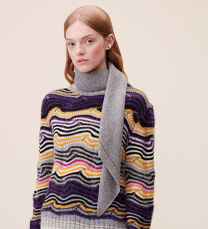 Lala Berlin Tørklæde - 162x85 - Triangle Solid Logo M - City Mid Lala Berlin Tørklæde - 162x85 - Triangle Solid Logo M - City Mid