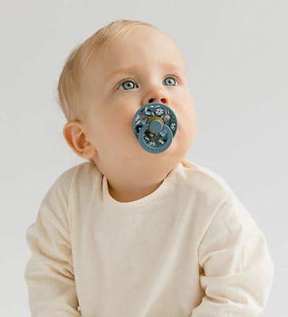 BIBS X Liberty Colour Sutter - 2-pak - Str. 2 - Rund -  Dusty Bl BIBS X Liberty Colour Sutter - 2-pak - Str. 2 - Rund -  Dusty Bl