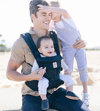 Ergobaby Bæresele - Omni 360 - Cool Air Mesh - Onyx Black Ergobaby Bæresele - Omni 360 - Cool Air Mesh - Onyx Black