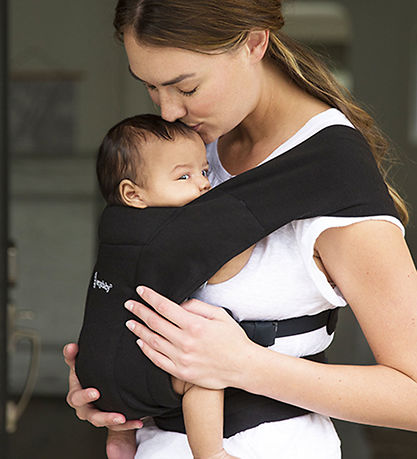 Ergobaby Bæresele - Embrace - Soft & Snug Knit - Pure Black