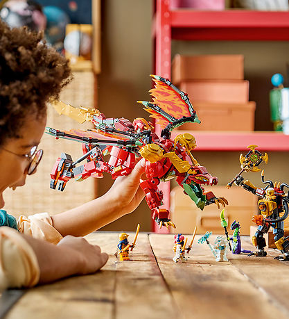 LEGO® Ninjago - Wyldfyres Forvandlingsdrage-mech 71868 - 821 Del