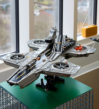 LEGO® Marvel - S.H-I.E.L.D.-Helicarrier 76354 - 3057 Dele