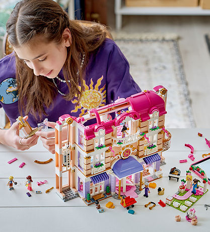 LEGO® Friends - Heartlake City Grand Hotel 42704 - 1406 Dele