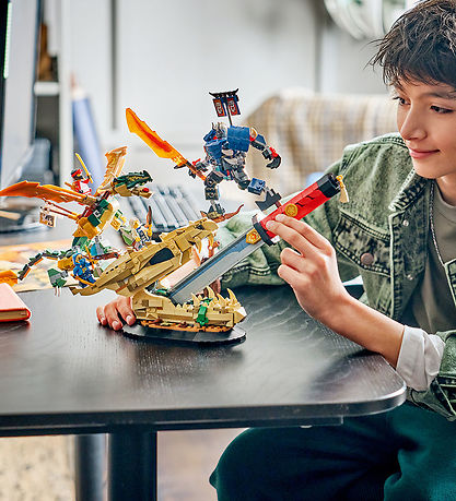 LEGO® Ninjago - Kampen Ved Drageklingen 71871 - 1016 Dele
