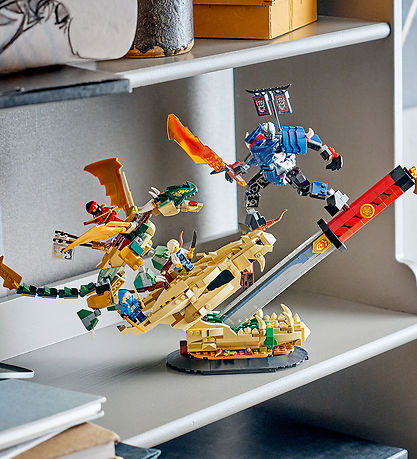 LEGO® Ninjago - Kampen Ved Drageklingen 71871 - 1016 Dele