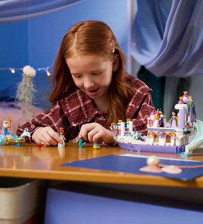 LEGO® Disney - Ariels Royale Bryllupsbåd 43299 - 519 Dele