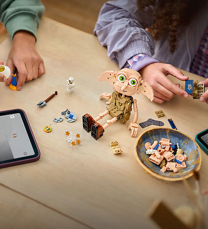 LEGO® Harry Potter - Dobby Den Frie Husalf 76469 - 379 Dele