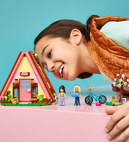 LEGO® Friends - Glampinghytte I Naturen 42682 - 295 Dele