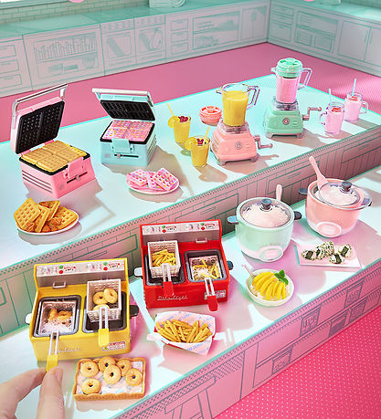MGA's Miniverse Make It Mini - From Scratch Appliances