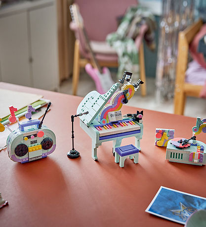 LEGO® Creator - 3-i-1 Musikpynt: Klaver Med Kat 31392 - 485 Dele