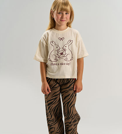 The New T-Shirt - TnValkyrie - Gardenia