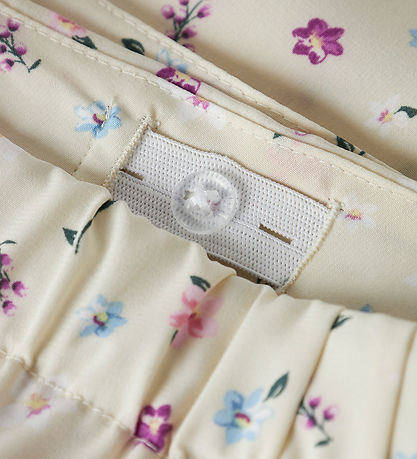 Name It Nederdel - NkfVinaya - Almond Milk/Cute Flowers