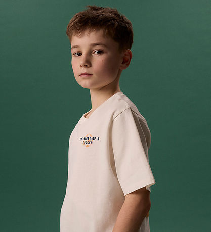 Name It T-shirt - NkfHimas - Cloud Dancer/The story of a soccer