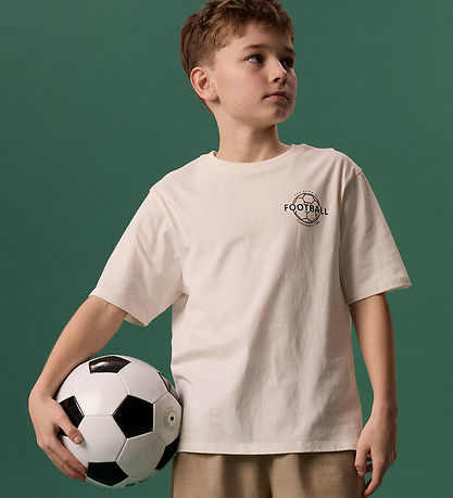 Name It T-shirt - NkfHimas - Cloud Dancer/The game of football