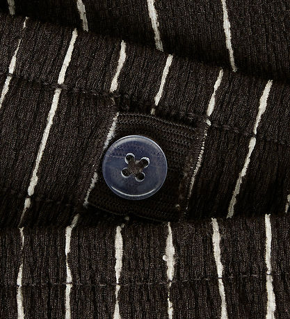 Name It Shorts - NkmHasla - Mole