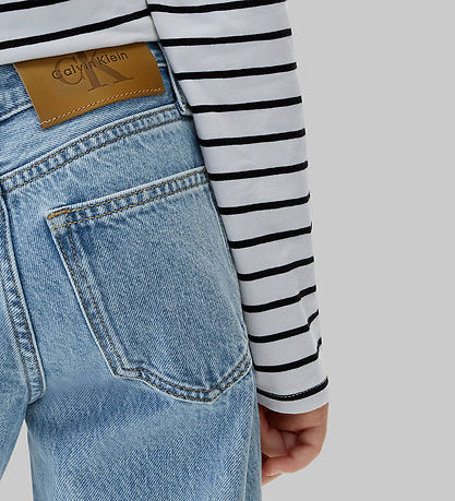 Calvin Klein Jeans - Wide Leg - Stone Mid Blue WashDenim
