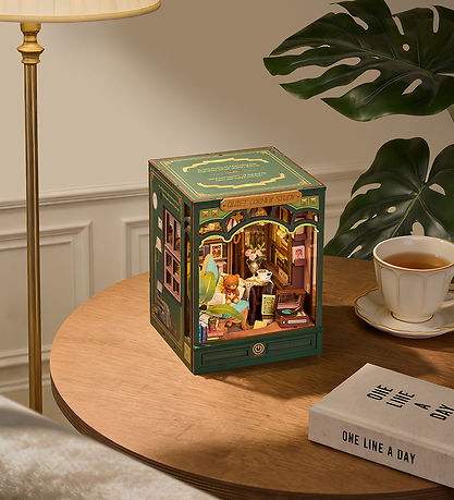 Rolife Miniature-diorama - DIY - Booknook & Wonderland - Quiet C