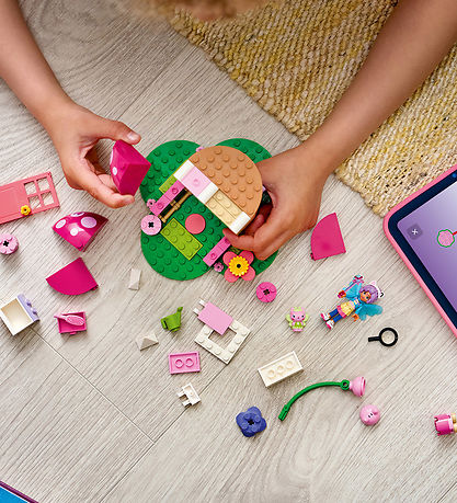 LEGO® Gabbys dukkehus - Alfekats havehus 11212 - 103 Dele