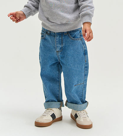 The New Siblings Jeans - TnstSilvio - Barrel Fit - Medium Blue D