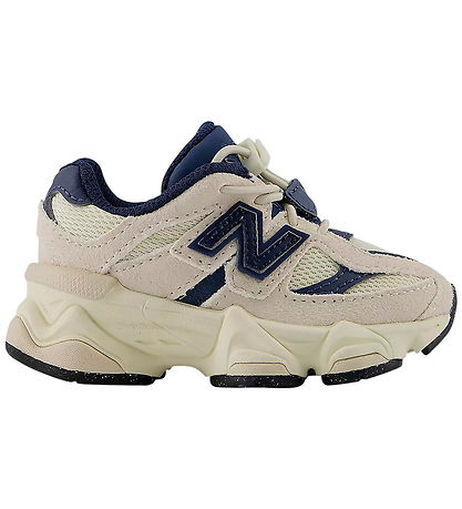 New Balance Sko - 9060 - Navy/Linen