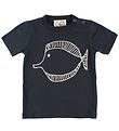 Gro T-shirt - Norr - Stålgrå m. Fisk Gro T-shirt - Norr - Stålgrå m. Fisk