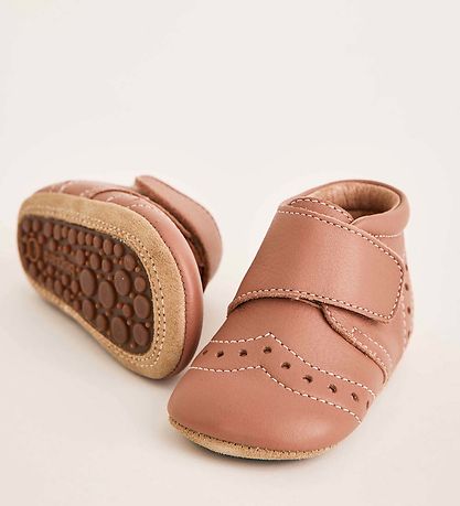 Bisgaard Soft Sole Leather Shoes - Rose w. Pointelle Bisgaard Soft Sole Leather Shoes - Rose w. Pointelle