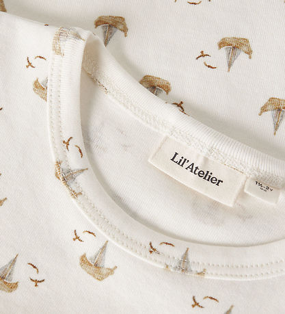 Lil' Atelier T-shirt - NmmGayo - Coconut Milk/Boat
