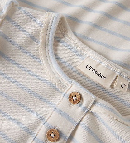 Lil' Atelier T-shirt - NmfGeo - Coconut Milk/Plein Air