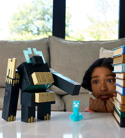 Minecraft Figure - Spicewood Feature Villain