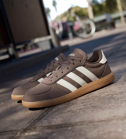 adidas Perfromance Sko - Breaknet Sleek J - Earstr/Owhite/Gum10